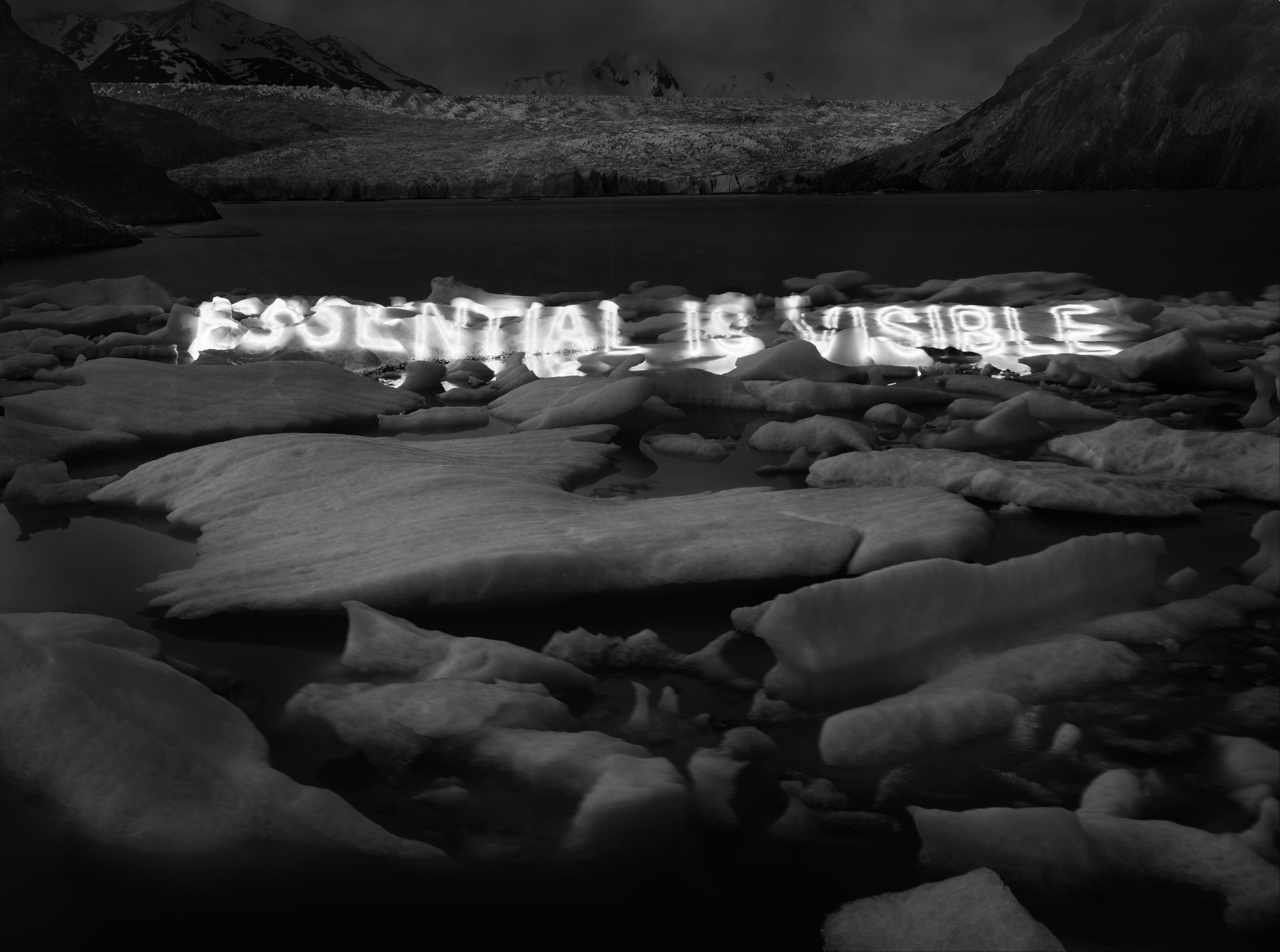 Essential is visibile